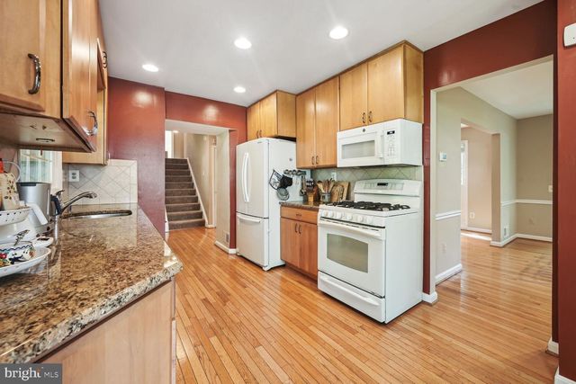 12904 NORTH COMMONS WAY, Potomac, MD 20854