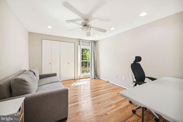 12904 NORTH COMMONS WAY, Potomac, MD 20854