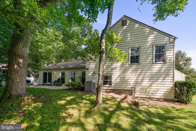 12904 NORTH COMMONS WAY, Potomac, MD 20854