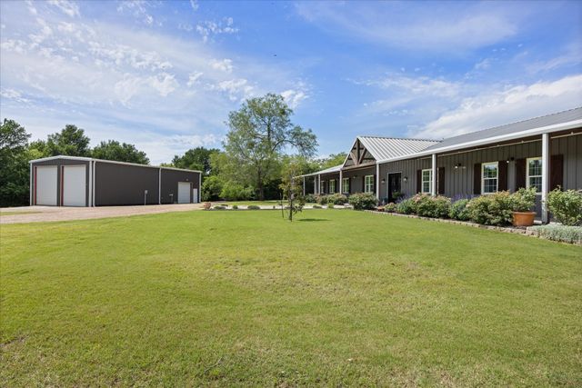 7401 County Road 1204, Cleburne, TX 76031