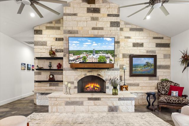 7401 County Road 1204, Cleburne, TX 76031