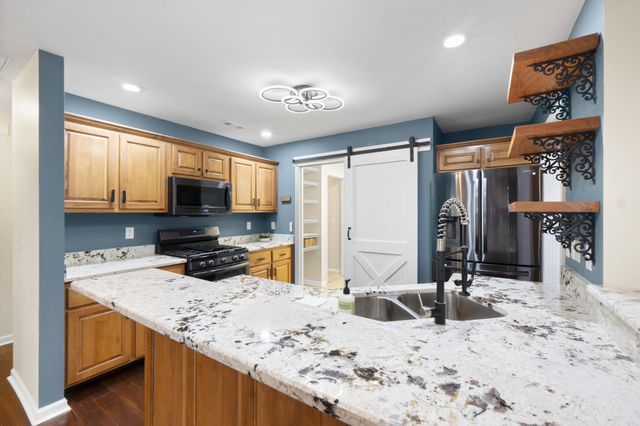 7821 Slatermill Drive, Ooltewah, TN 37363