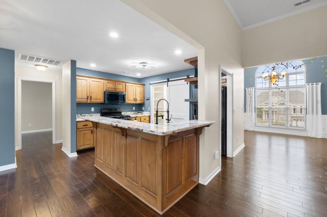 7821 Slatermill Drive, Ooltewah, TN 37363