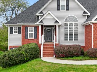 7821 Slatermill Drive, Ooltewah, TN 37363