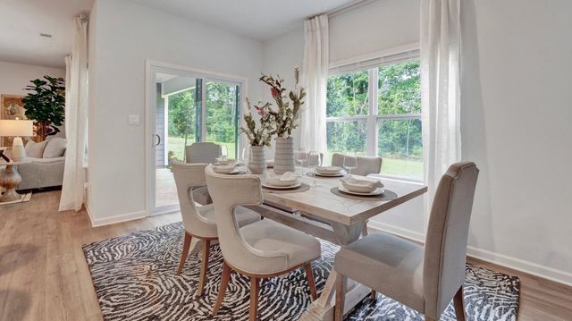 240 ARROWWOOD TRL, Oakland, TN 38060