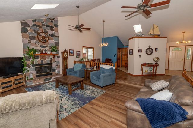 53337 E Cobus Drive, Elkhart, IN 46514