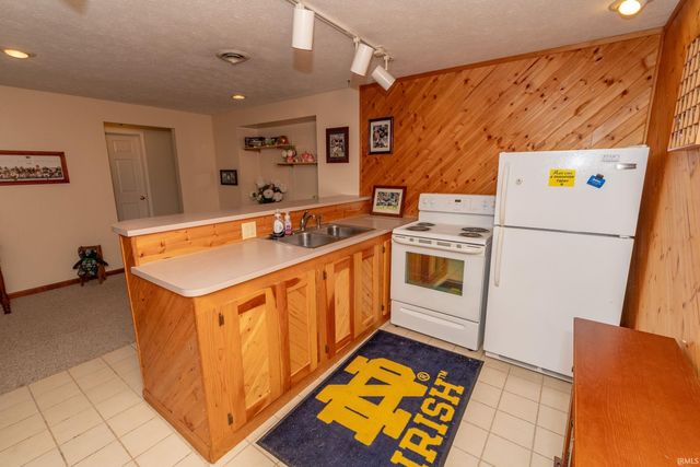 53337 E Cobus Drive, Elkhart, IN 46514