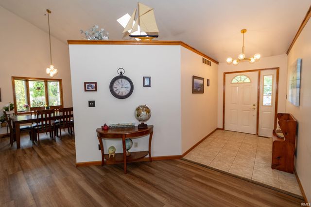 53337 E Cobus Drive, Elkhart, IN 46514
