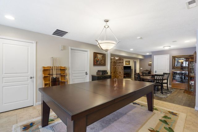 1522 W Porterfield Drive, Nixa, MO 65714