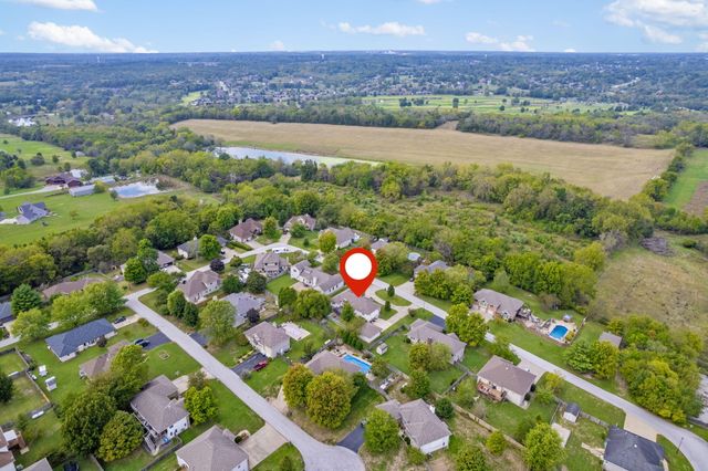 1522 W Porterfield Drive, Nixa, MO 65714