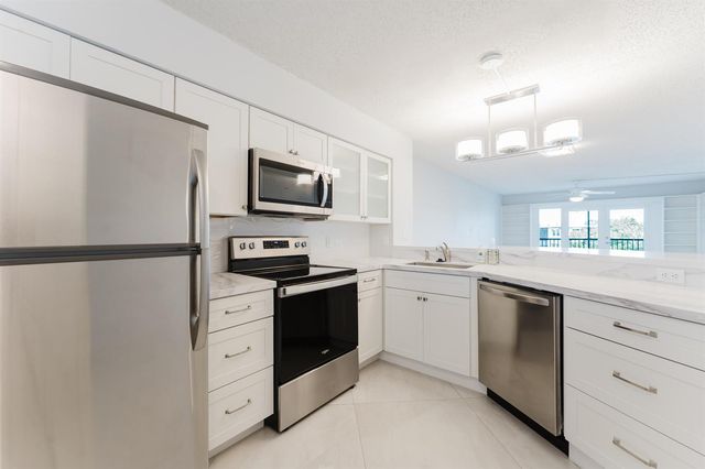 2217 Cypress Island Drive 508, Pompano Beach, FL 33069