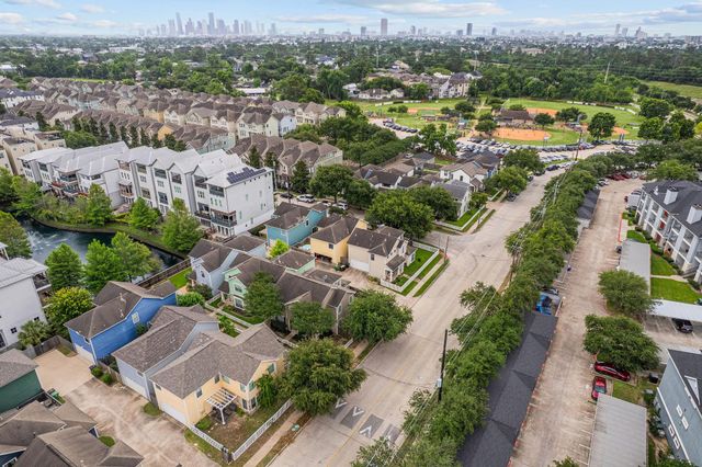 1534 Bevis Street, Houston, TX 77008