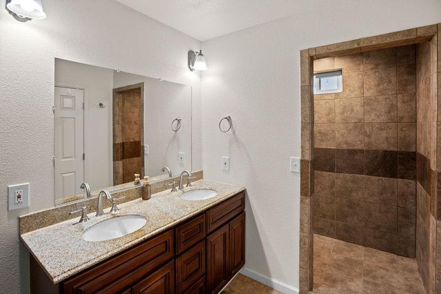 7301 Grizzly Flat Rd, Somerset, CA 95684
