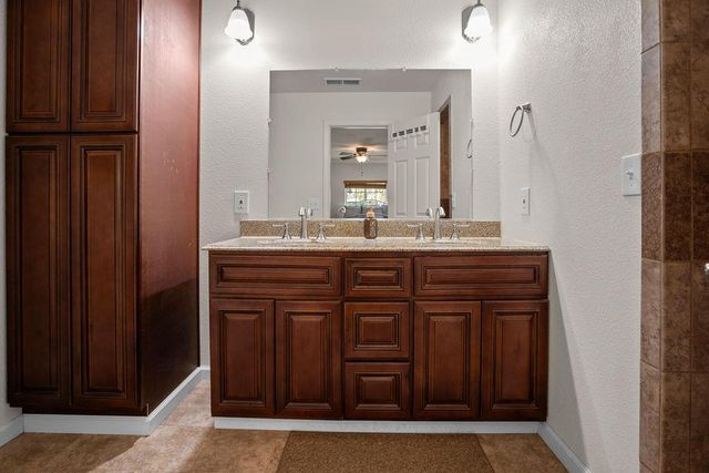 7301 Grizzly Flat Rd, Somerset, CA 95684