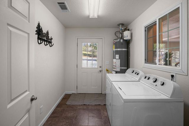 7301 Grizzly Flat Rd, Somerset, CA 95684