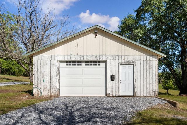 7301 Grizzly Flat Rd, Somerset, CA 95684