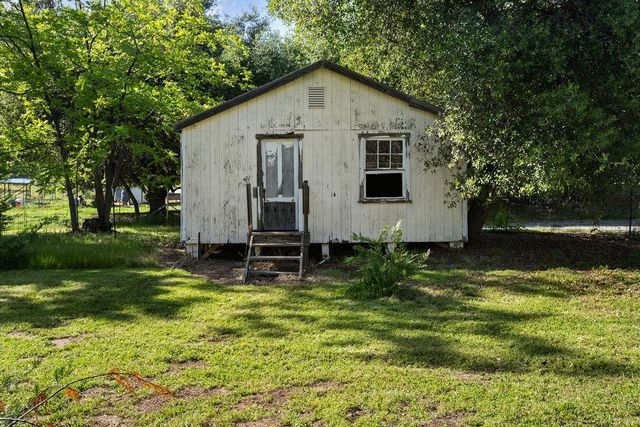 7301 Grizzly Flat Rd, Somerset, CA 95684