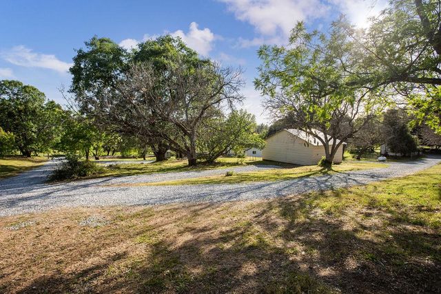 7301 Grizzly Flat Rd, Somerset, CA 95684
