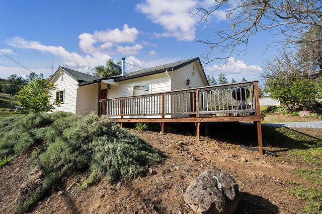 7301 Grizzly Flat Rd, Somerset, CA 95684