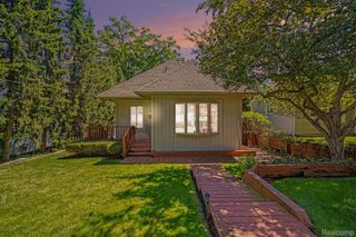 1792 Lockwood, Highland Charter Township, MI 48356