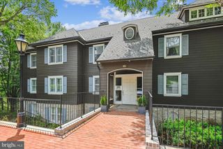 13 DEVON HILL RD #C4, Baltimore, MD 21210