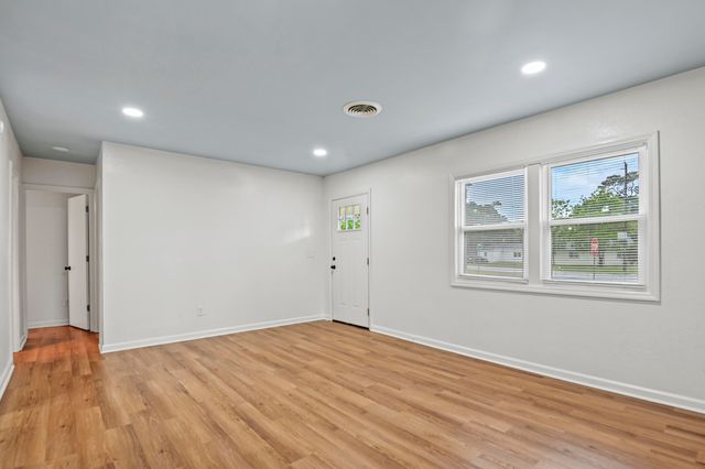 3042 Terry Drive, North Charleston, SC 29405