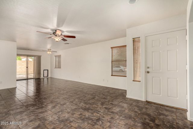 266 W SANTA GERTRUDIS Trail, San Tan Valley, AZ 85143