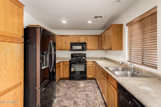 266 W SANTA GERTRUDIS Trail, San Tan Valley, AZ 85143