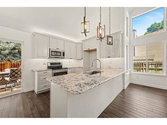 6589 W Oregon Ave, Lakewood, CO 80232