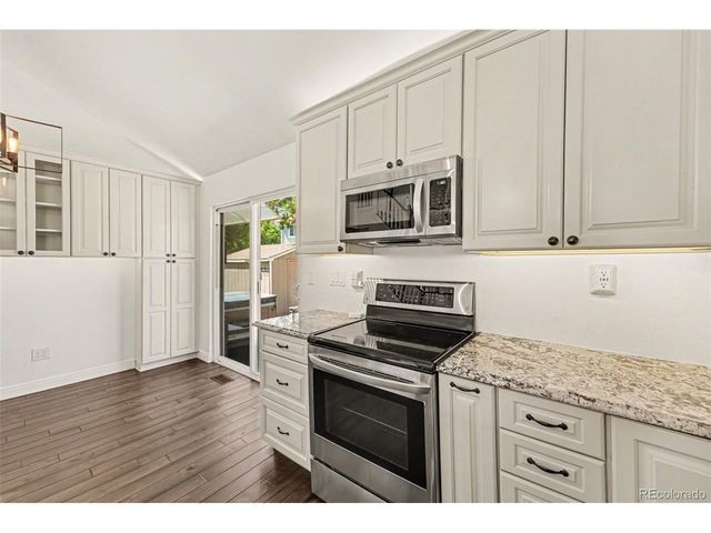 6589 W Oregon Ave, Lakewood, CO 80232