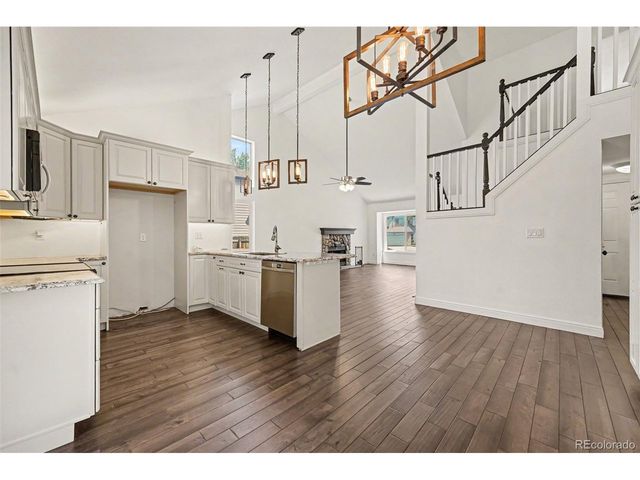 6589 W Oregon Ave, Lakewood, CO 80232