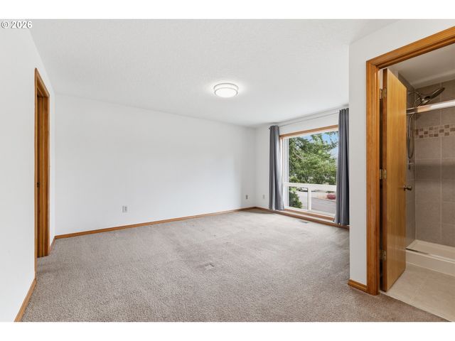 12073 Se 116TH Ct, Happy Valley, OR 97086