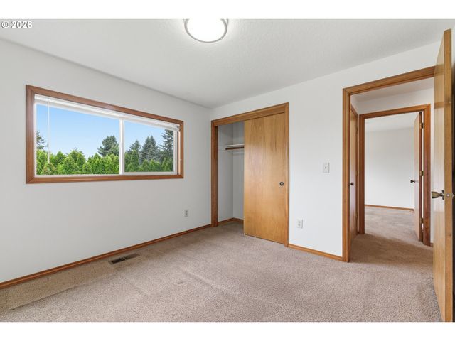 12073 Se 116TH Ct, Happy Valley, OR 97086
