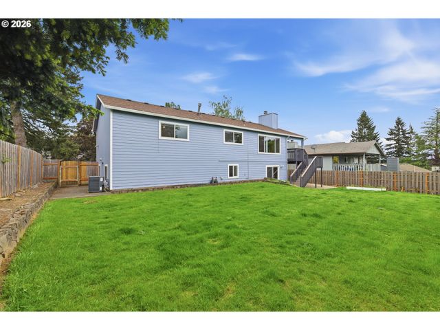 12073 Se 116TH Ct, Happy Valley, OR 97086