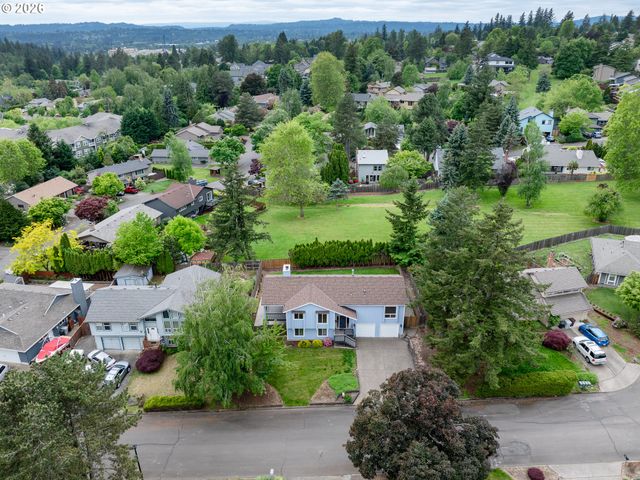 12073 Se 116TH Ct, Happy Valley, OR 97086