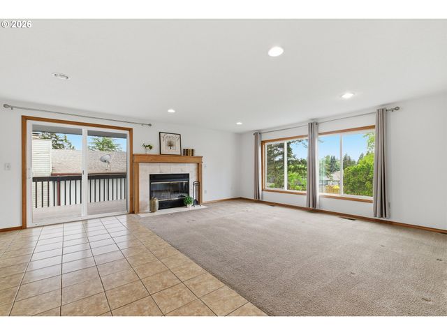 12073 Se 116TH Ct, Happy Valley, OR 97086