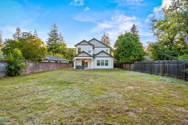 2909 57th St, Sacramento, CA 95817
