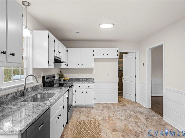 10507 Oakforest Ct, Chesterfield, VA 23832