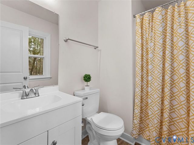 10507 Oakforest Ct, Chesterfield, VA 23832