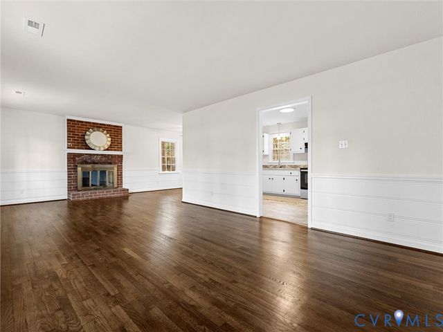 10507 Oakforest Ct, Chesterfield, VA 23832