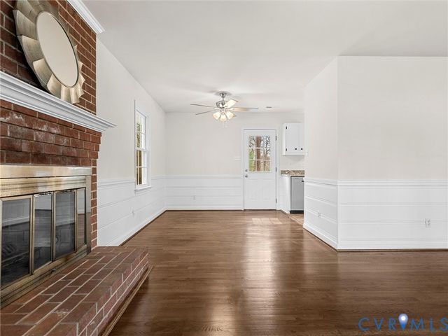 10507 Oakforest Ct, Chesterfield, VA 23832