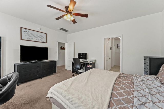 5303 Rivers Edge Drive, Richmond, TX 77469
