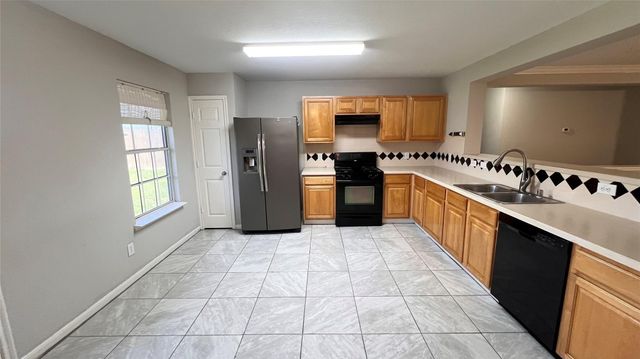 6210 Cottage Stream Lane, Spring, TX 77379