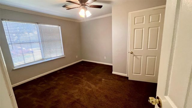 6210 Cottage Stream Lane, Spring, TX 77379