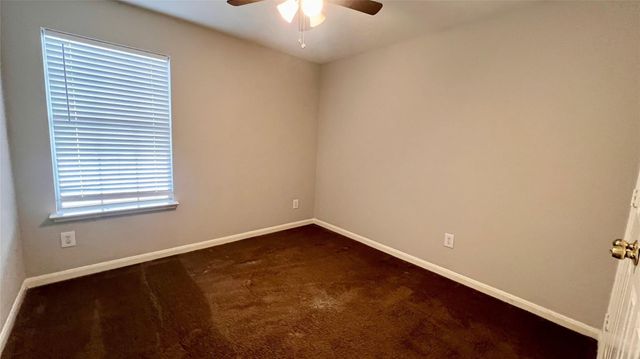 6210 Cottage Stream Lane, Spring, TX 77379