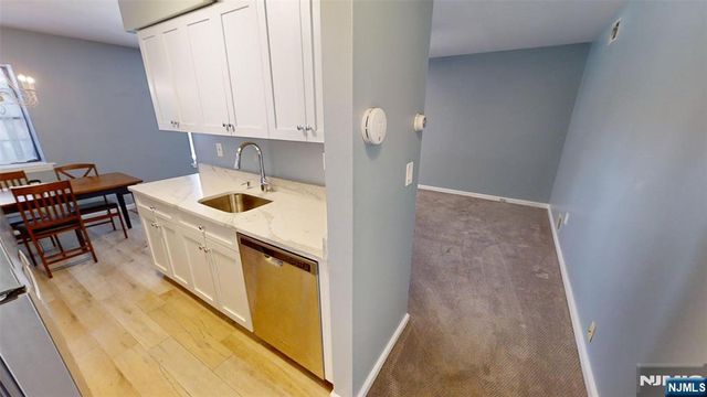358 MAPLE Avenue 2, Oradell, NJ 07649