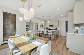 4243 Adishian 104, Corona, CA 92883