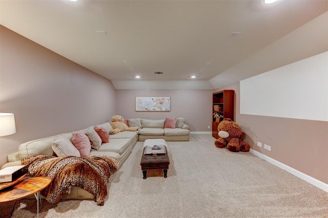 1013 Goose Creek Street, Webster, TX 77598