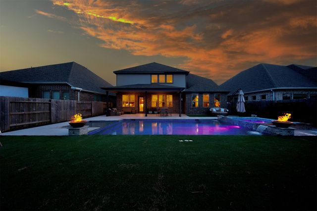 1013 Goose Creek Street, Webster, TX 77598