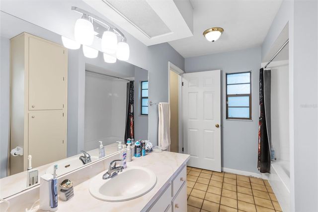 705 HERLONG COURT, Brandon, FL 33511